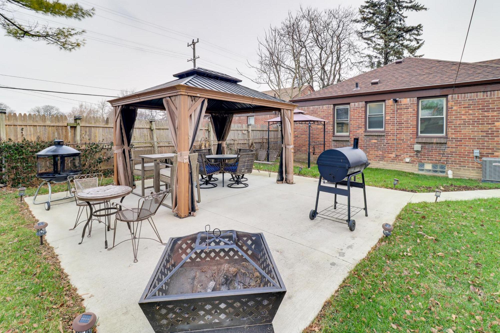 Family-Friendly Detroit Home 12 Mi To Downtown! Ngoại thất bức ảnh